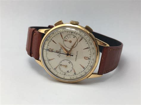 breitling solid gold watch|gold breitling watch vintage.